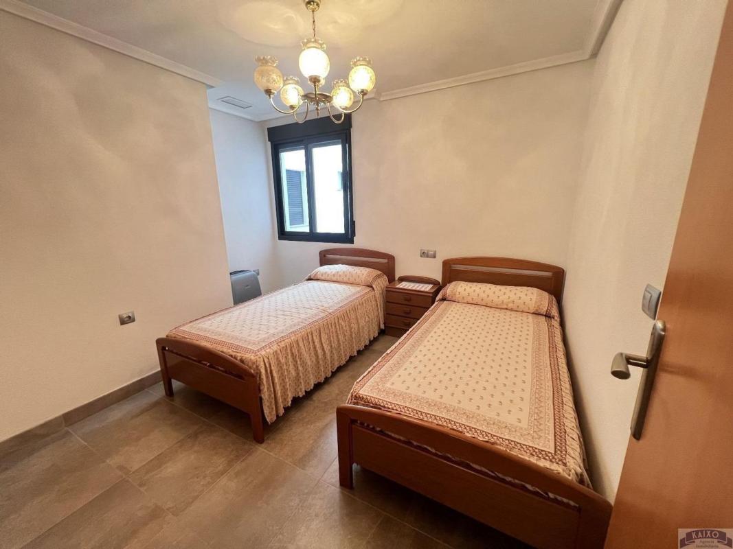 Venta de piso en Piso en Gaspar Perrelló, Torrevieja, Torrevieja
photo 5