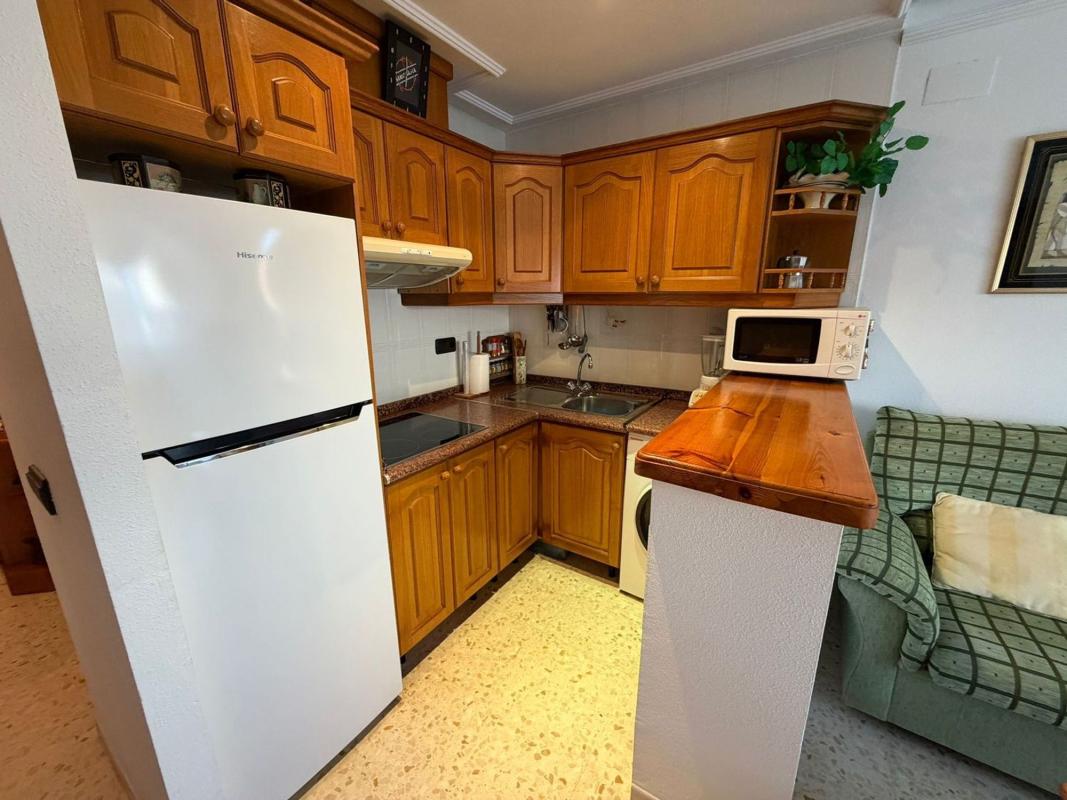 Venta de piso en Piso en Calle Mayor, Gaspar Perrelló, Torrevieja, Torrevieja
photo 3