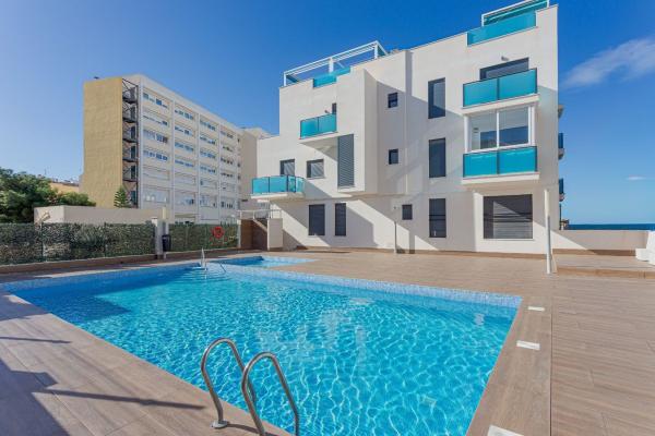 Venta de piso en Piso en Calle Maestro Francisco Casanovas, Antonio Machado, Torrevieja, Torrevieja
 photo 4