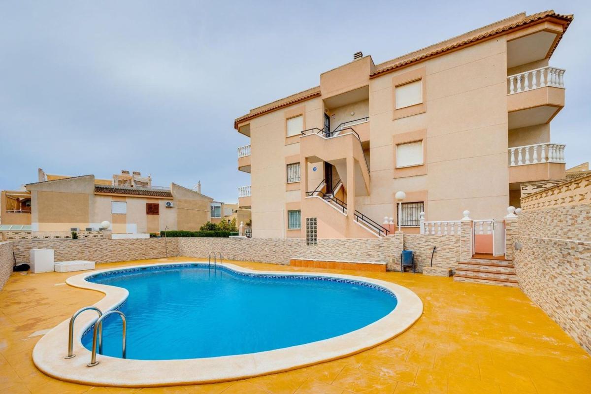 Venta de piso en Piso en Zona los Frutales, Torrevieja, Torrevieja
photo 2
