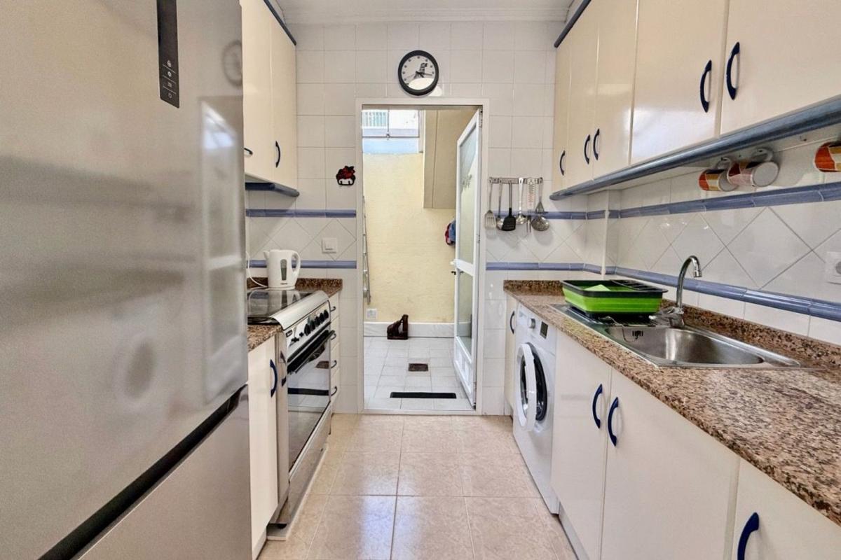 Venta de piso en Piso en Aguas Nuevas, Torrevieja, Torrevieja
photo 5