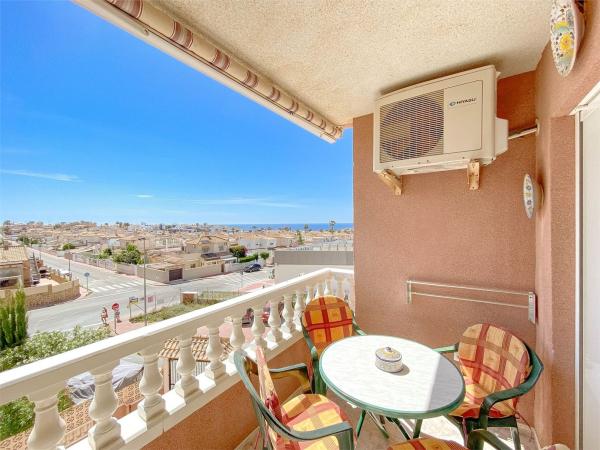 Venta de piso en Piso en Calle Eneas, Miramar - Torre del Moro, Torrevieja, Torrevieja
photo 1