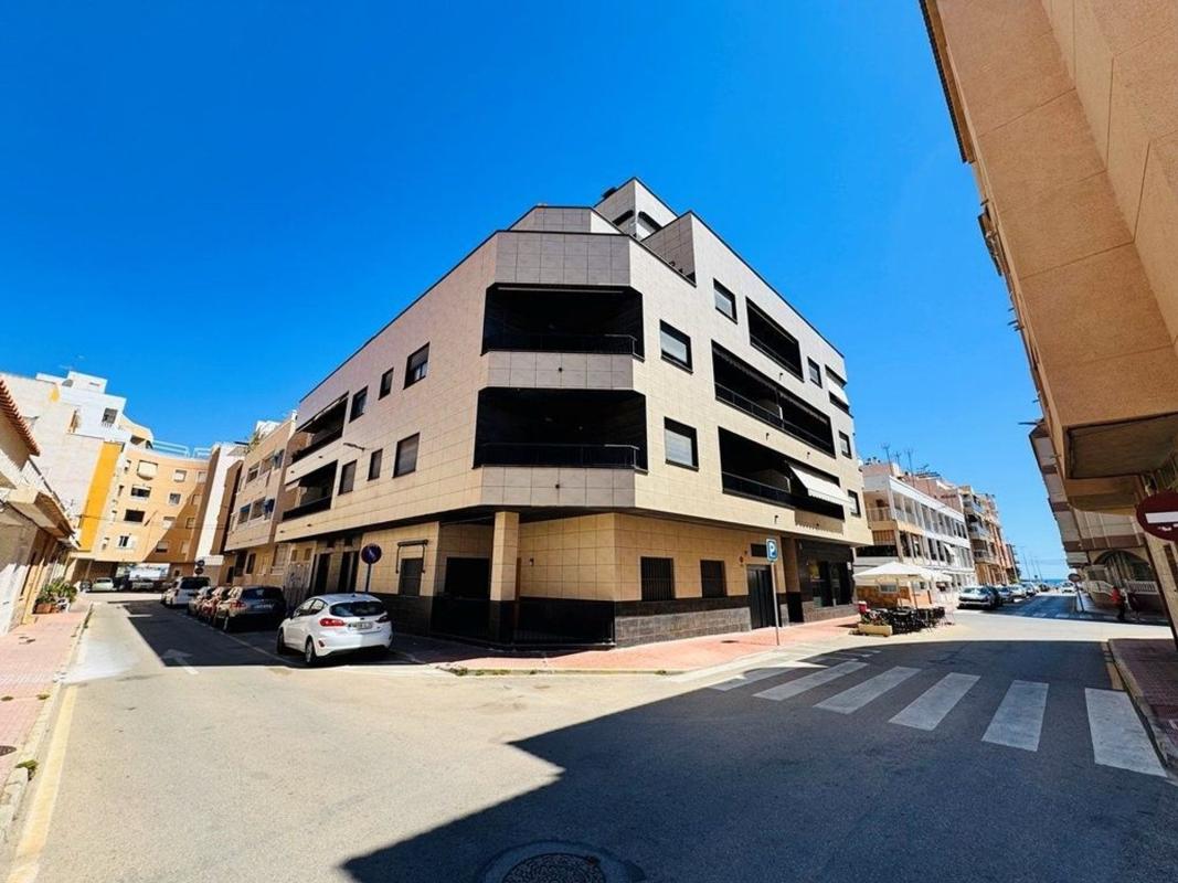 Sprzedaż mieszkania w Piso en Gaspar Perrelló, Torrevieja, Torrevieja
photo 4