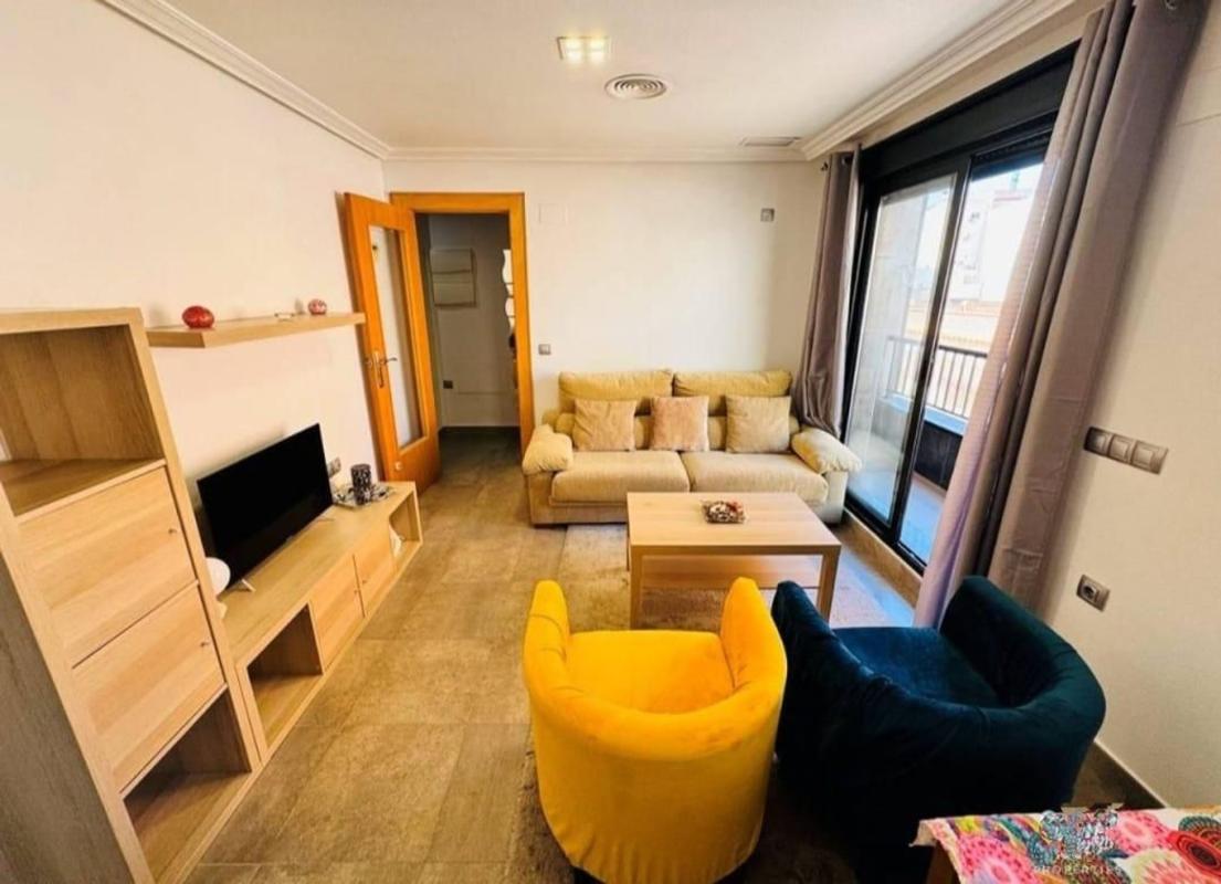 Sale of apartment in Piso en Gaspar Perrelló, Torrevieja, Torrevieja
photo 1