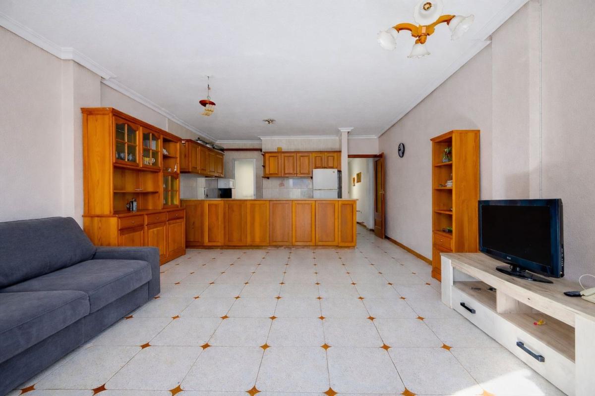Venta de piso en Piso en CL Mar Baltico, 25, Playa de los Locos, Torrevieja, Torrevieja
 photo 4