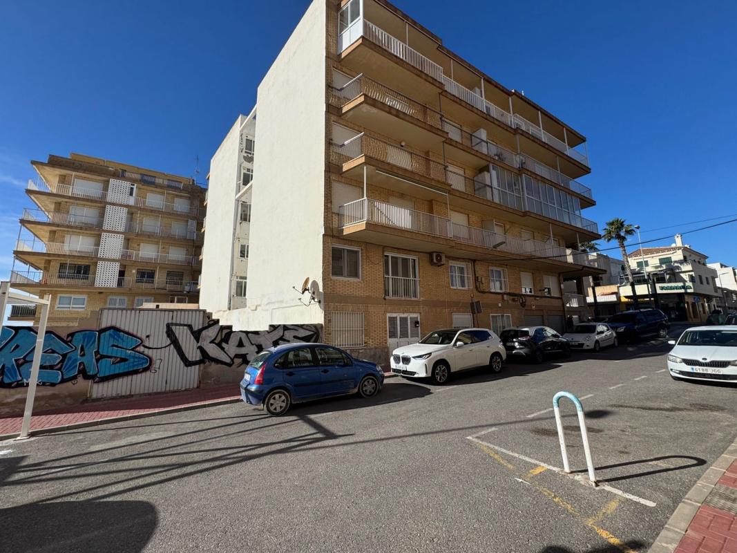 Sale of apartment in Piso en Calle Callosa del Segura, 1, Playa de los Náufragos, Torrevieja, Torrevieja
photo 4