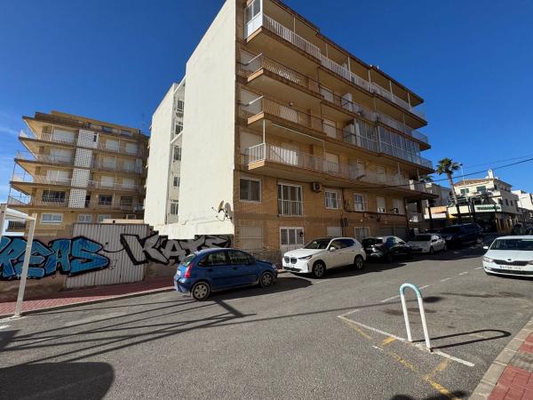 Sprzedaż mieszkania w Piso en Calle Callosa del Segura, 1, Playa de los Náufragos, Torrevieja, Torrevieja
 photo 4