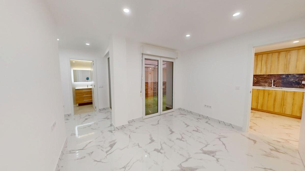Sale of apartment in Piso en Calle Callosa del Segura, 1, Playa de los Náufragos, Torrevieja, Torrevieja
photo 5