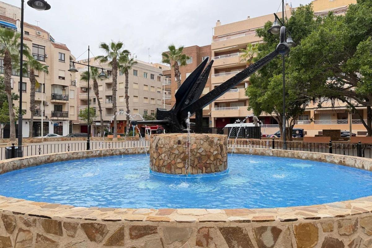 Продажа квартиры на Piso en Calle Mar Baltico, Playa de los Locos, Torrevieja, Торревьеха
photo 5