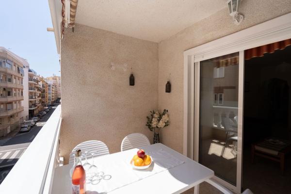 Продажа квартиры на Piso en Calle Bergantin, Playa del Cura, Torrevieja, Торревьеха
photo 1