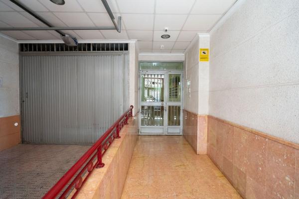 Продажа квартиры на Piso en Calle Bergantin, Playa del Cura, Torrevieja, Торревьеха
thumbnail 2