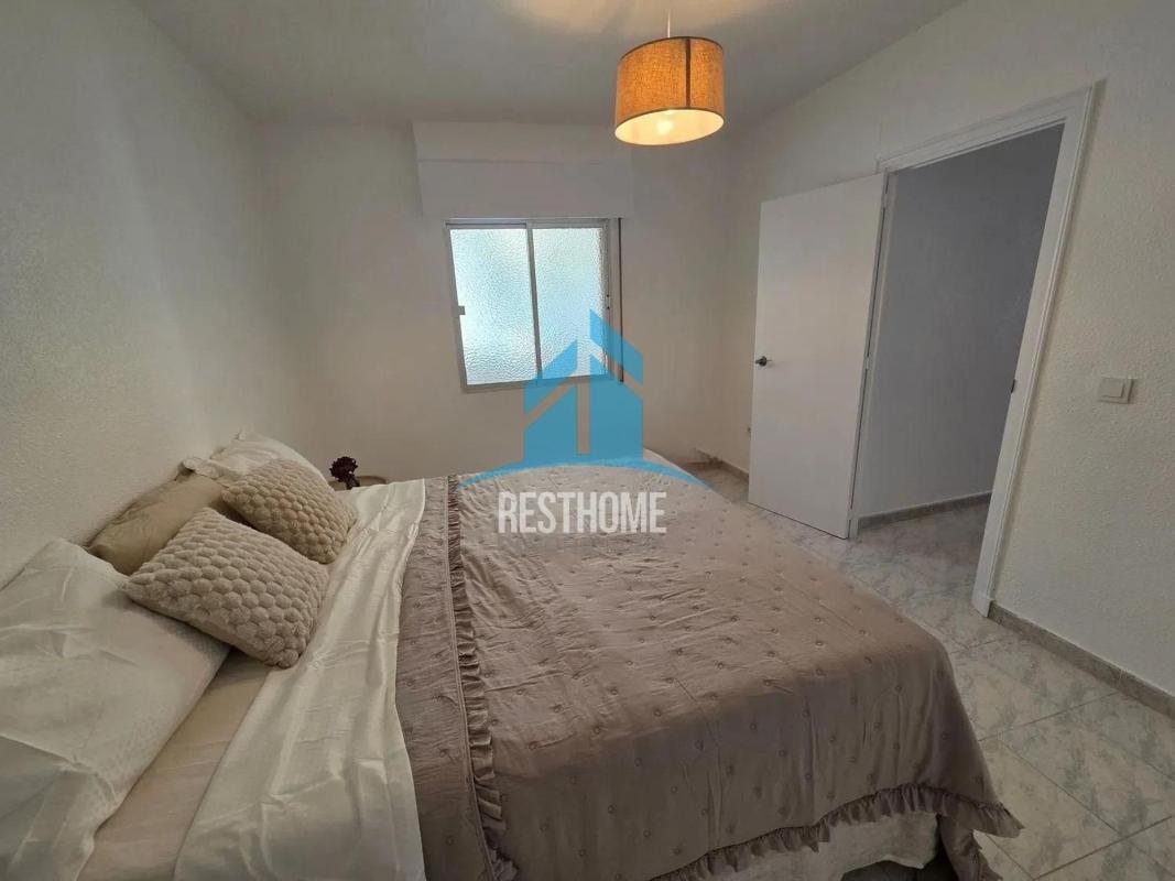 Venta de piso en Piso en Las Piscinas Naturales, Torrevieja, Torrevieja
 photo 3