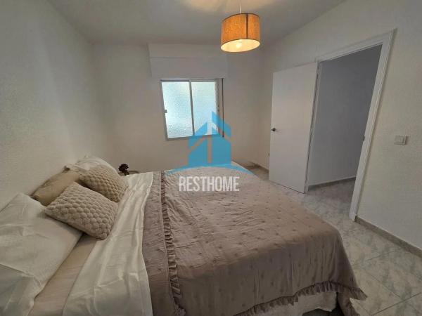 Venta de piso en Piso en Las Piscinas Naturales, Torrevieja, Torrevieja
thumbnail 3