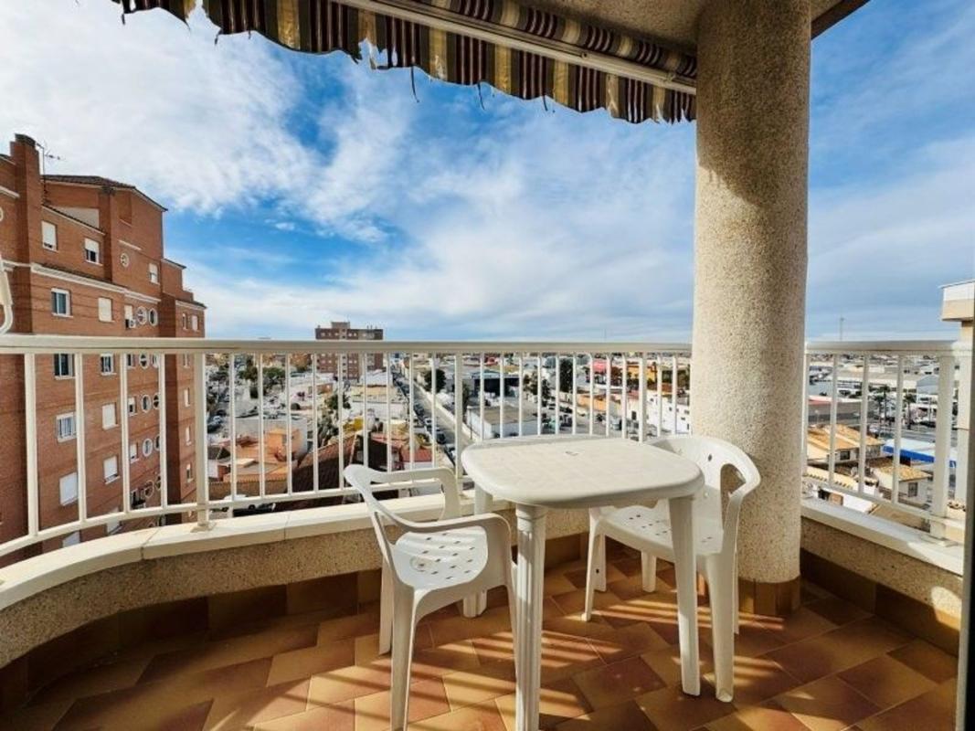 Продажа квартиры на Piso en Calle Bella Antonia s/n, Nueva Torrevieja, Torrevieja, Торревьеха
 photo 2