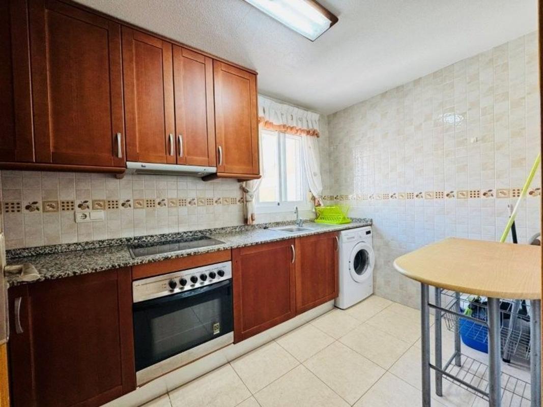 Продажа квартиры на Piso en Calle Bella Antonia s/n, Nueva Torrevieja, Torrevieja, Торревьеха
 photo 4