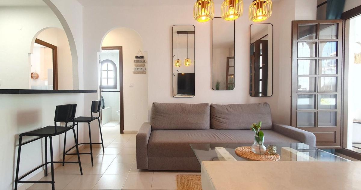 Venta de piso en Piso en Calle Montesinos, 43, Playa de los Náufragos, Torrevieja, Torrevieja
photo 4