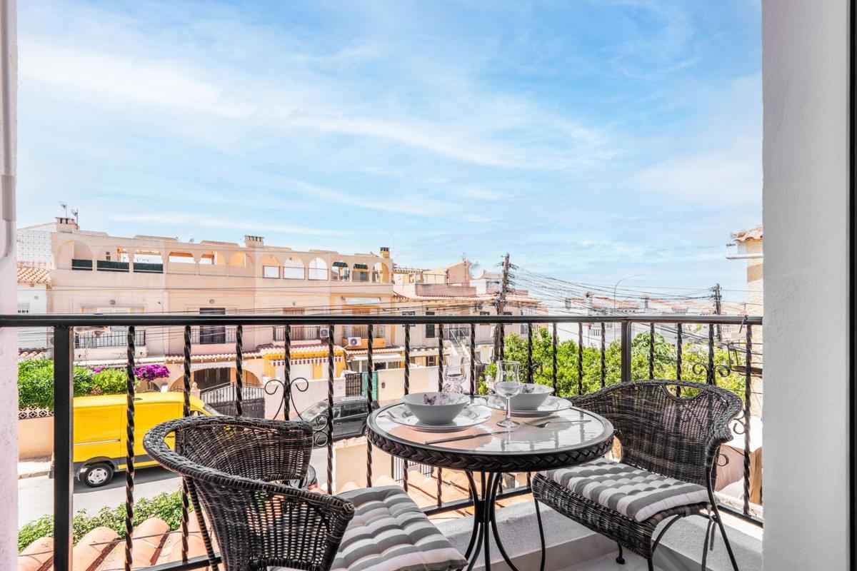 Продажа квартиры на Piso en Miguel Angel, 19, La Siesta - El Salado - Torreta, Torrevieja, Торревьеха
photo 2