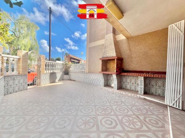 Casa o chalet independiente en Calle Ebro, Zona los Frutales, Torrevieja photo 4