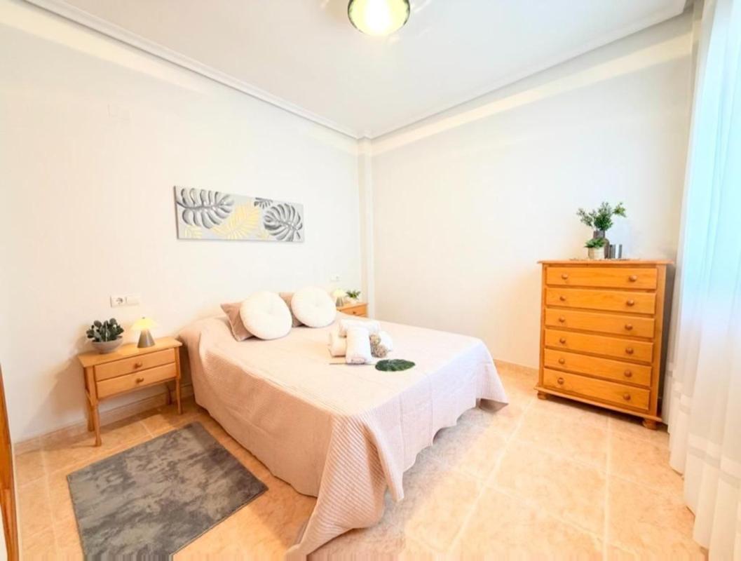Продажа пентхауса на  Ático en Las Piscinas Naturales, Torrevieja, Торревьеха photo 3
