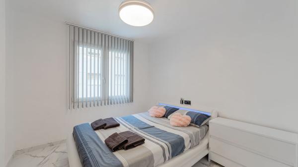 Sale of flat in Piso en Puerto Deportivo, Torrevieja, Torrevieja
 photo 4