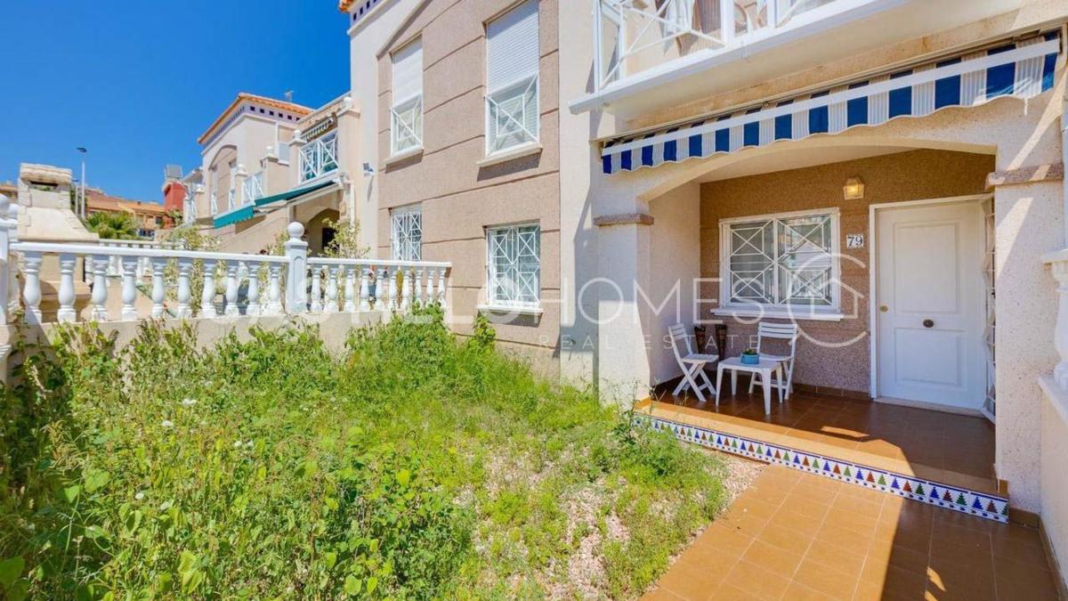 Sprzedaż mieszkania w Piso en Aguas Nuevas, Torrevieja, Torrevieja
photo 3