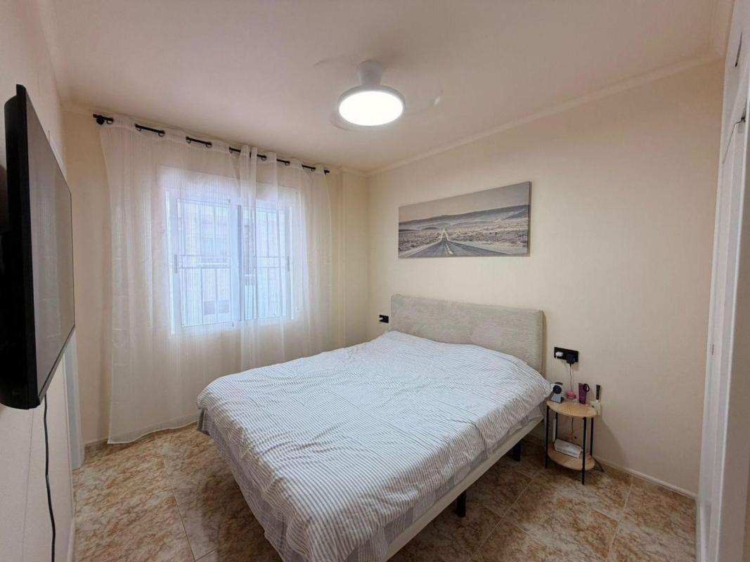 Venta de piso en Piso en Calle la Sal, 8, Playa del Cura, Torrevieja, Torrevieja
photo 3