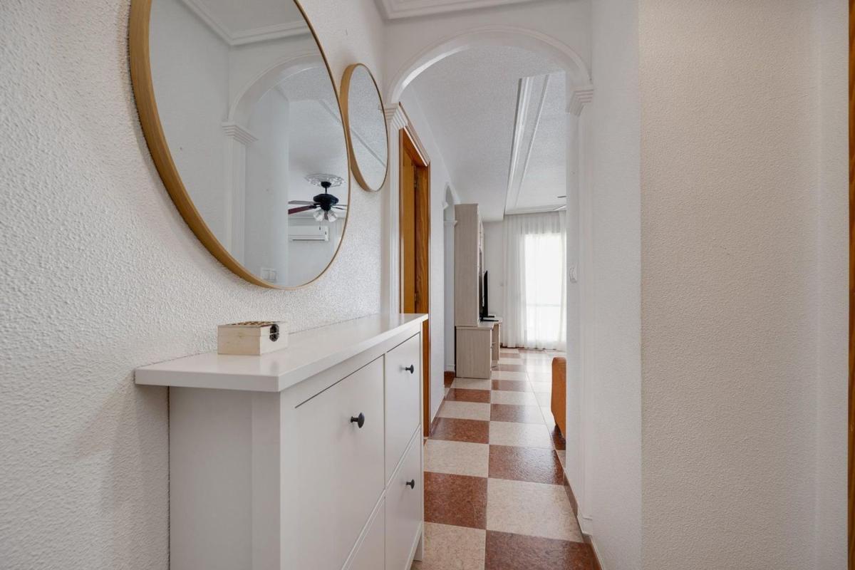 Продажа квартиры на Piso en Calle Mayor, 38, Gaspar Perrelló, Torrevieja, Торревьеха
 photo 3
