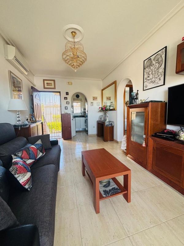 Продажа квартиры на Piso en Calle Maese Pedro, Aguas Nuevas, Torrevieja, Торревьеха
 photo 2