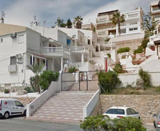 Chalet adosado en Urbanización Cabo Verde, Cabo Cervera, Torrevieja thumbnail 2