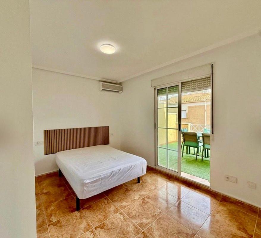 Propiedades en venta y alquiler en España photo 2