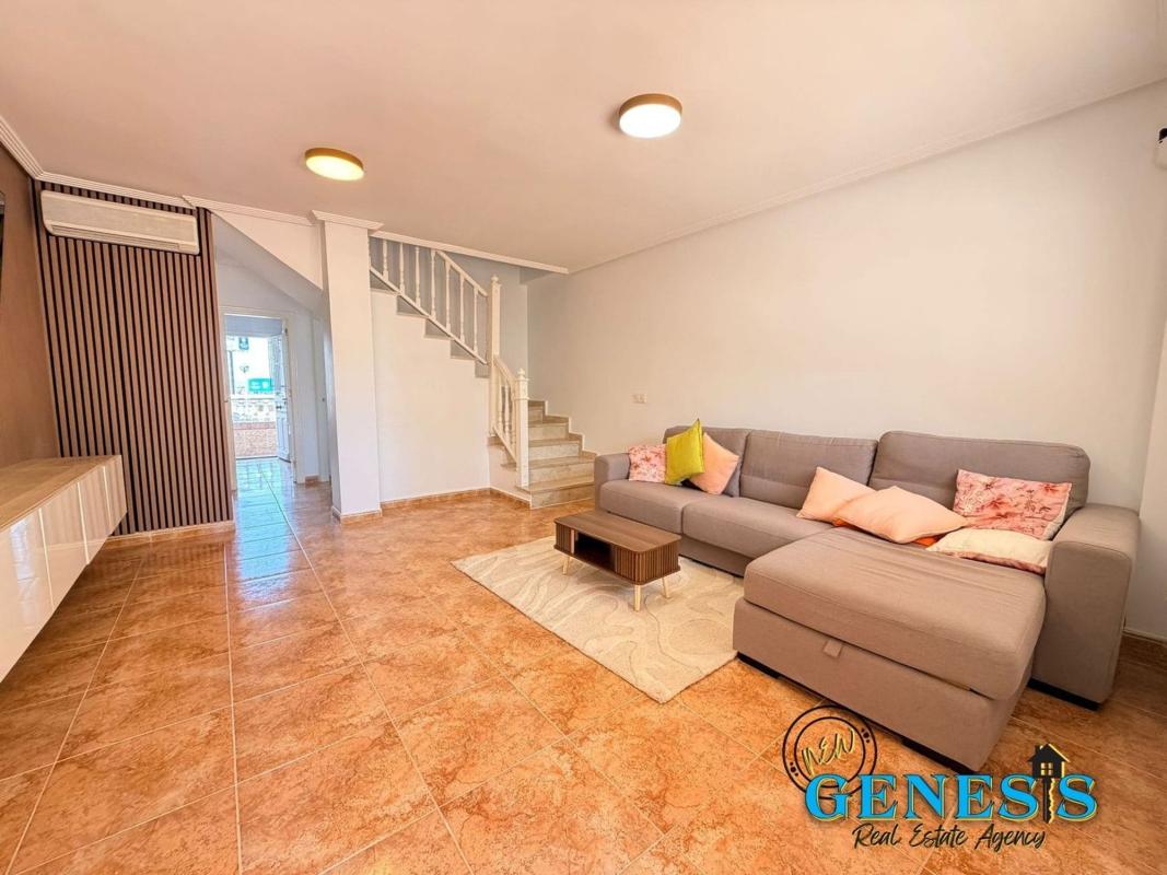Продажа дуплекса на Dúplex en Calle Patricio Perez, 131, Parque Acuático - Sector 25, Torrevieja, Торревьеха photo 2
