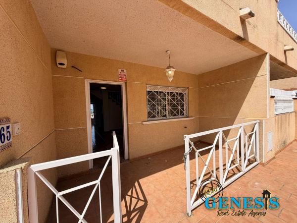 Дуплекс на продажу в Dúplex en Calle Patricio Perez, 131, Parque Acuático - Sector 25, Torrevieja, Торревьеха photo 4