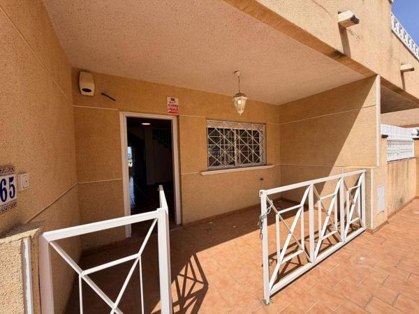 Chalet adosado en Parque Acuático - Sector 25, Torrevieja photo 1