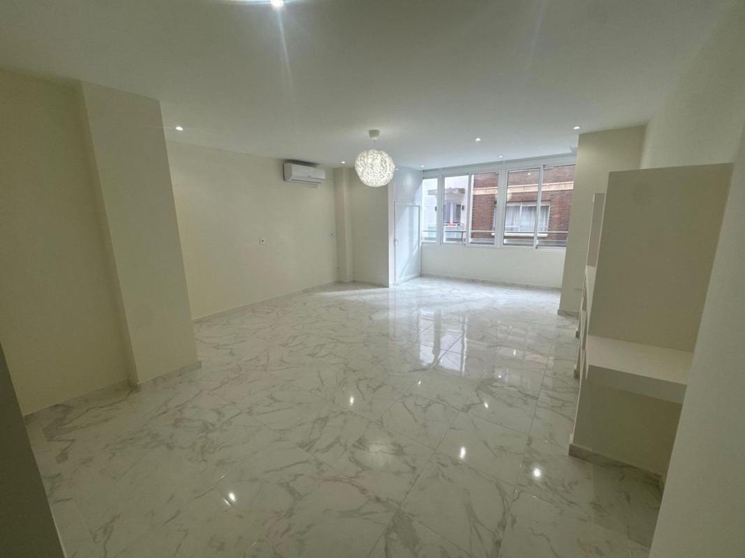 Sale of apartment in Piso en Centro - Muelle Pesquero, Torrevieja, Torrevieja
photo 2