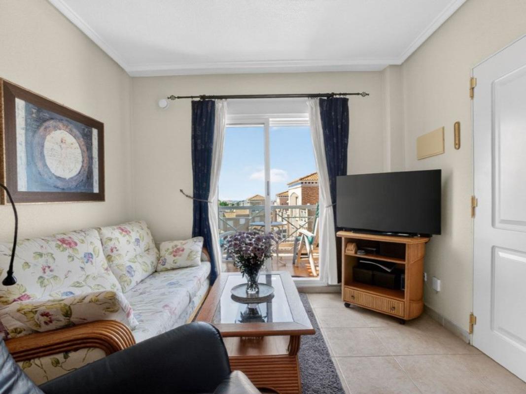 Продажа квартиры на Piso en Urbanizacion Casa Peinao II, Aguas Nuevas, Torrevieja, Торревьеха
 photo 5