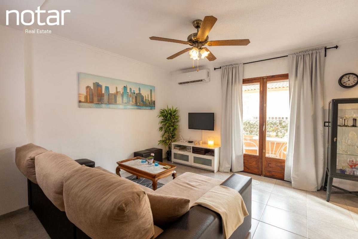 Venta de piso en Piso en Calle Almoradí, Playa de los Náufragos, Torrevieja, Torrevieja
photo 1