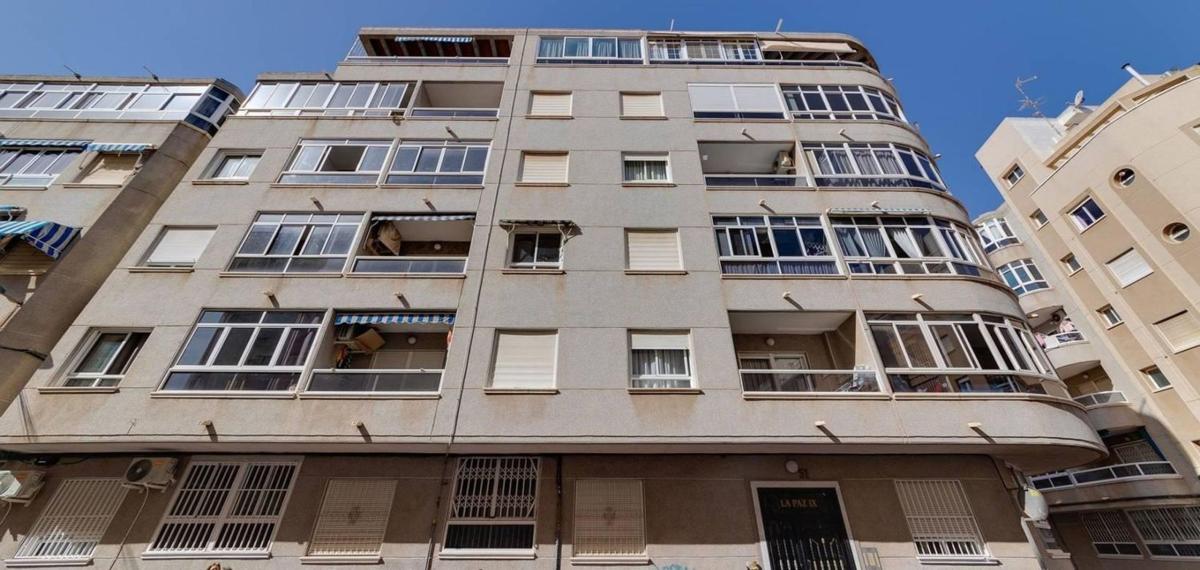 Продажа квартиры на Piso en Calle Moriones, Antonio Machado, Torrevieja, Торревьеха
 photo 3