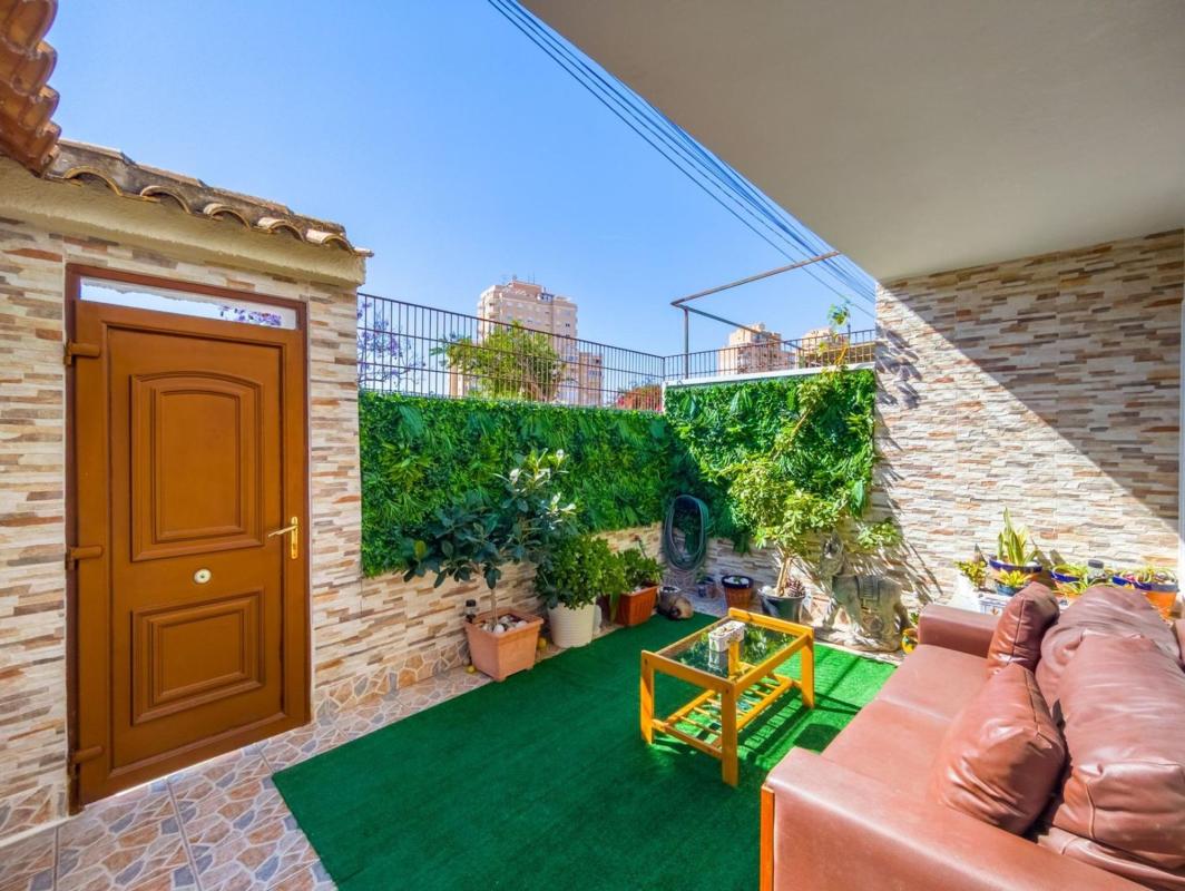 Properties for sale and rent in Spain photo 1