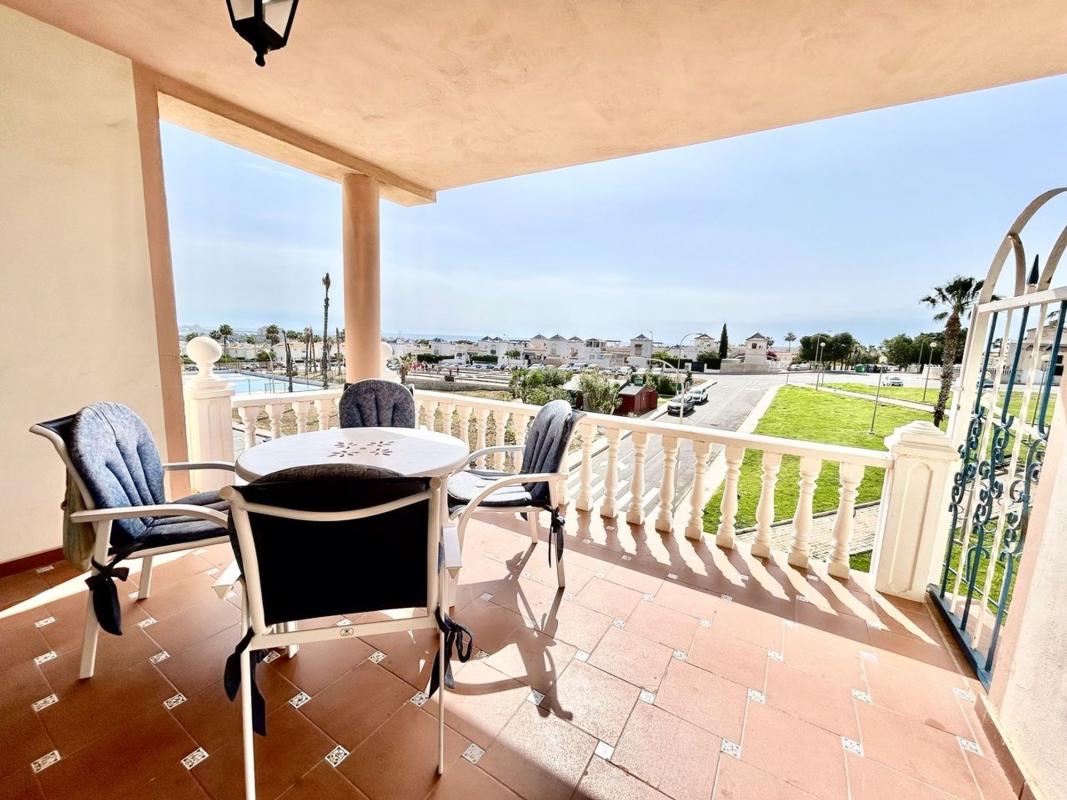 Venta de piso en Piso en Urbanización los Altos, Los Balcones - Los Altos del Edén, Torrevieja, Torrevieja
photo 3