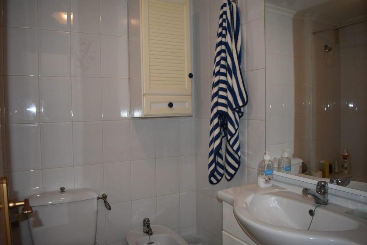 Venta de piso en Piso en Calle Rafal, El Acequión, Torrevieja, Torrevieja
photo 5