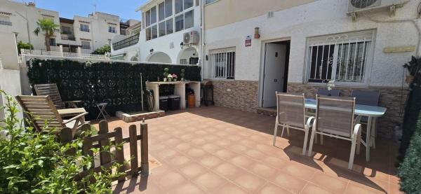 Casa o chalet independiente en Calle Ciudad Real, Cabo Cervera, Torrevieja thumbnail 1