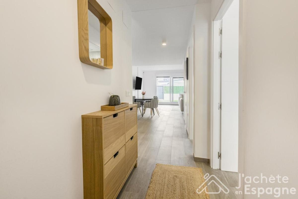 Properties for sale and rent in Spain photo 2