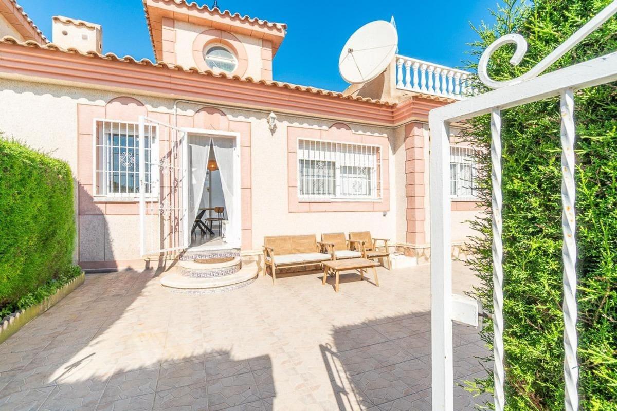 Propiedades en venta y alquiler en España photo 2