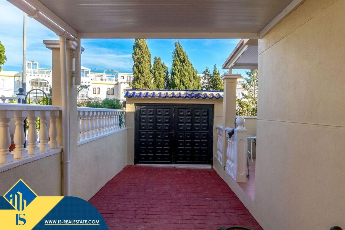 Properties for sale and rent in Spain photo 4