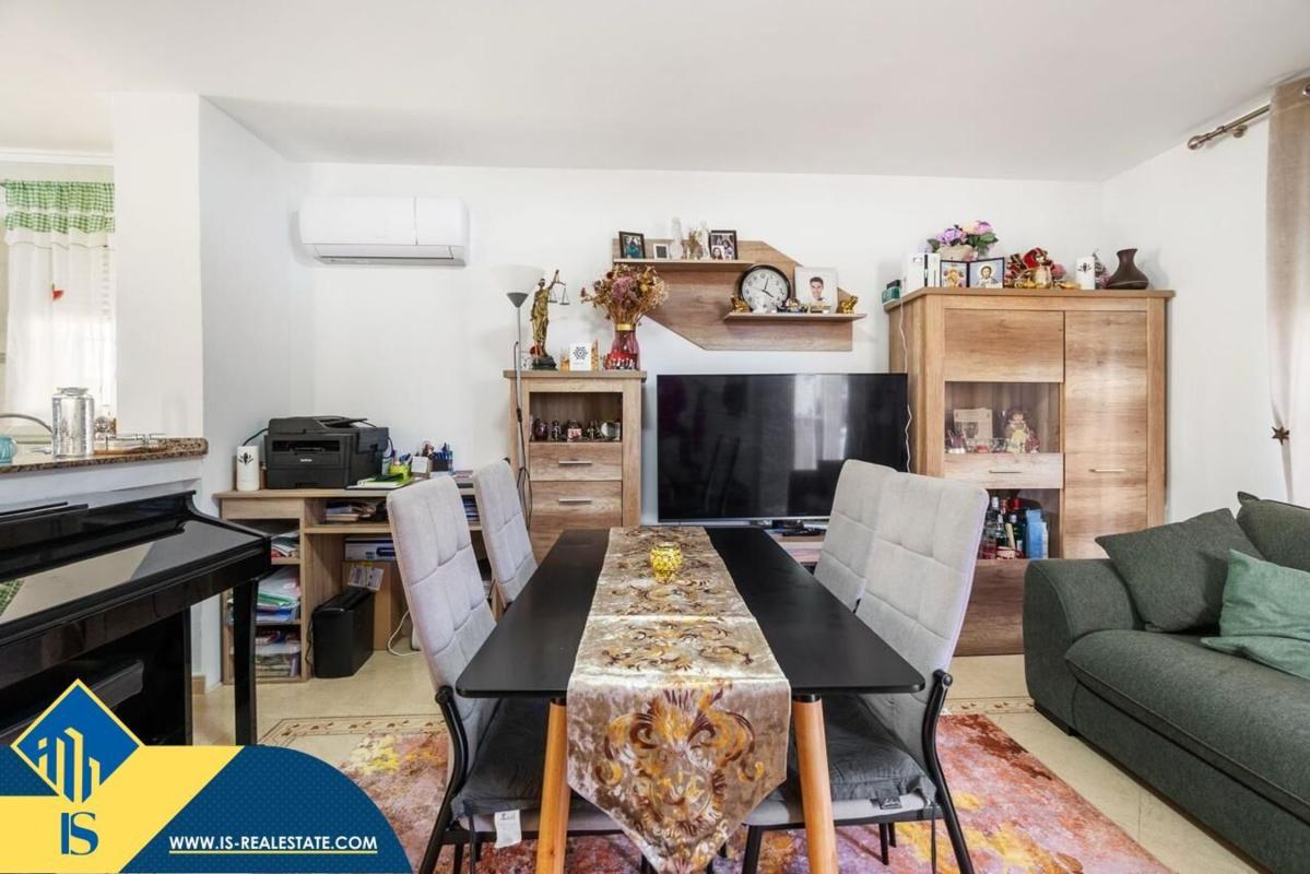 Properties for sale and rent in Spain photo 5