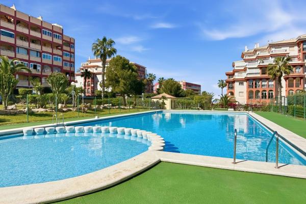 Продажа квартиры на Piso en Via Ronda, Torreblanca, Torrevieja, Торревьеха
 photo 1