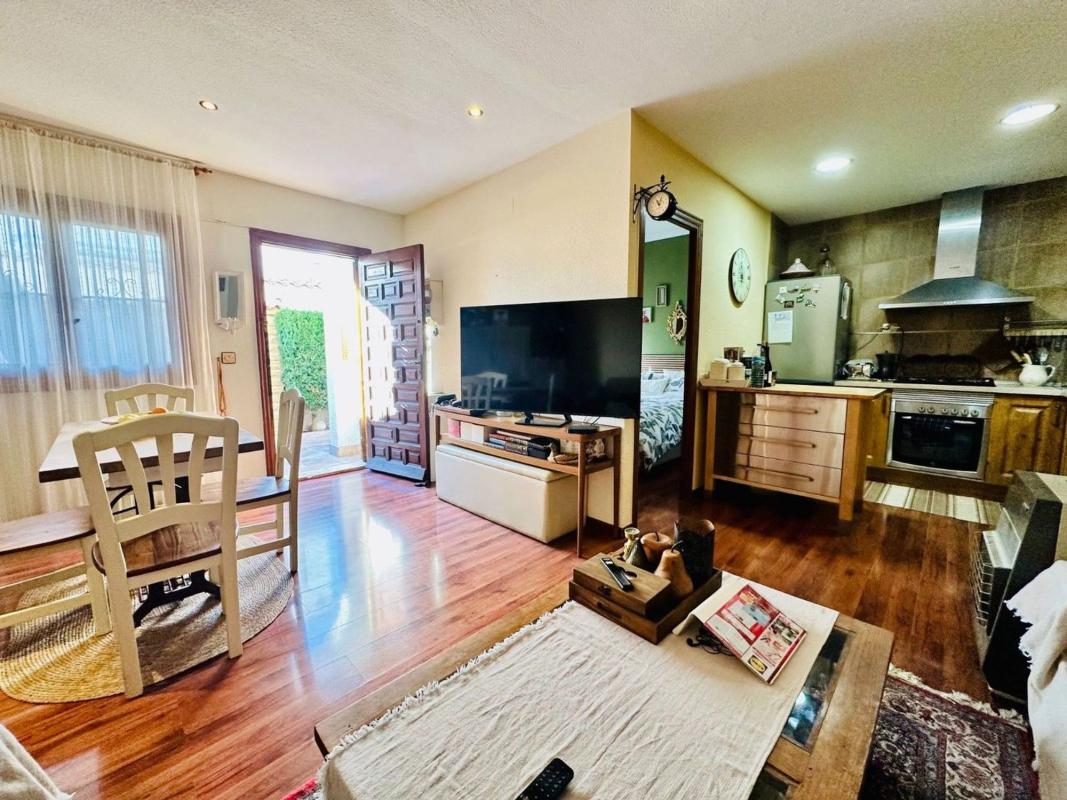 Недвижимость на продажу и в аренду в Испании photo 3