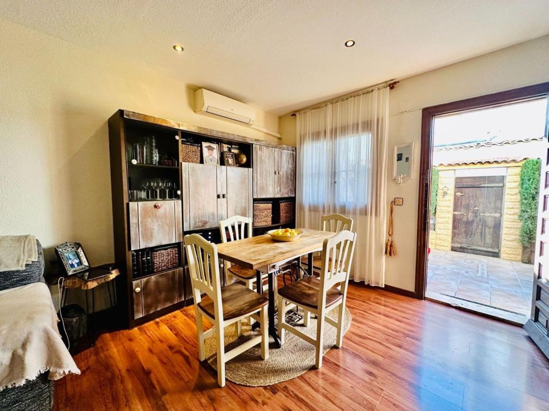 Недвижимость на продажу и в аренду в Испании photo 4