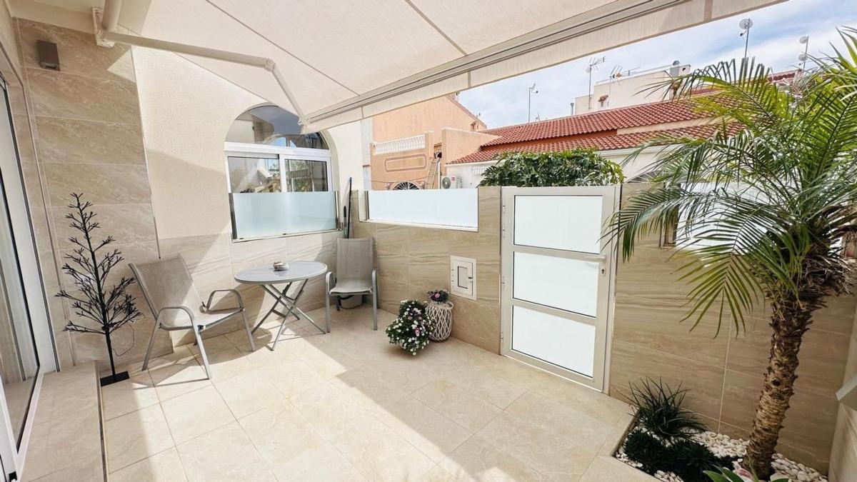 Duplex sale in Dúplex en La Siesta - El Salado - Torreta, Torrevieja, Torrevieja photo 1