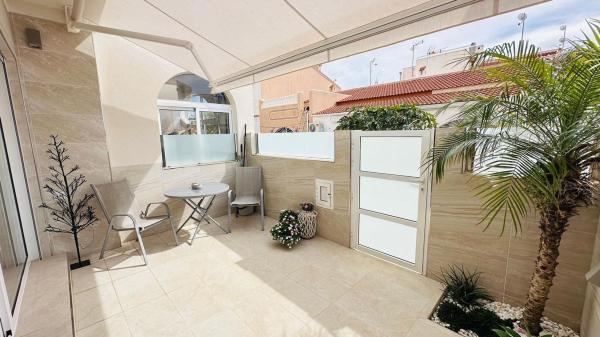 Duplex for sale on Dúplex en La Siesta - El Salado - Torreta, Torrevieja, Torrevieja photo 1